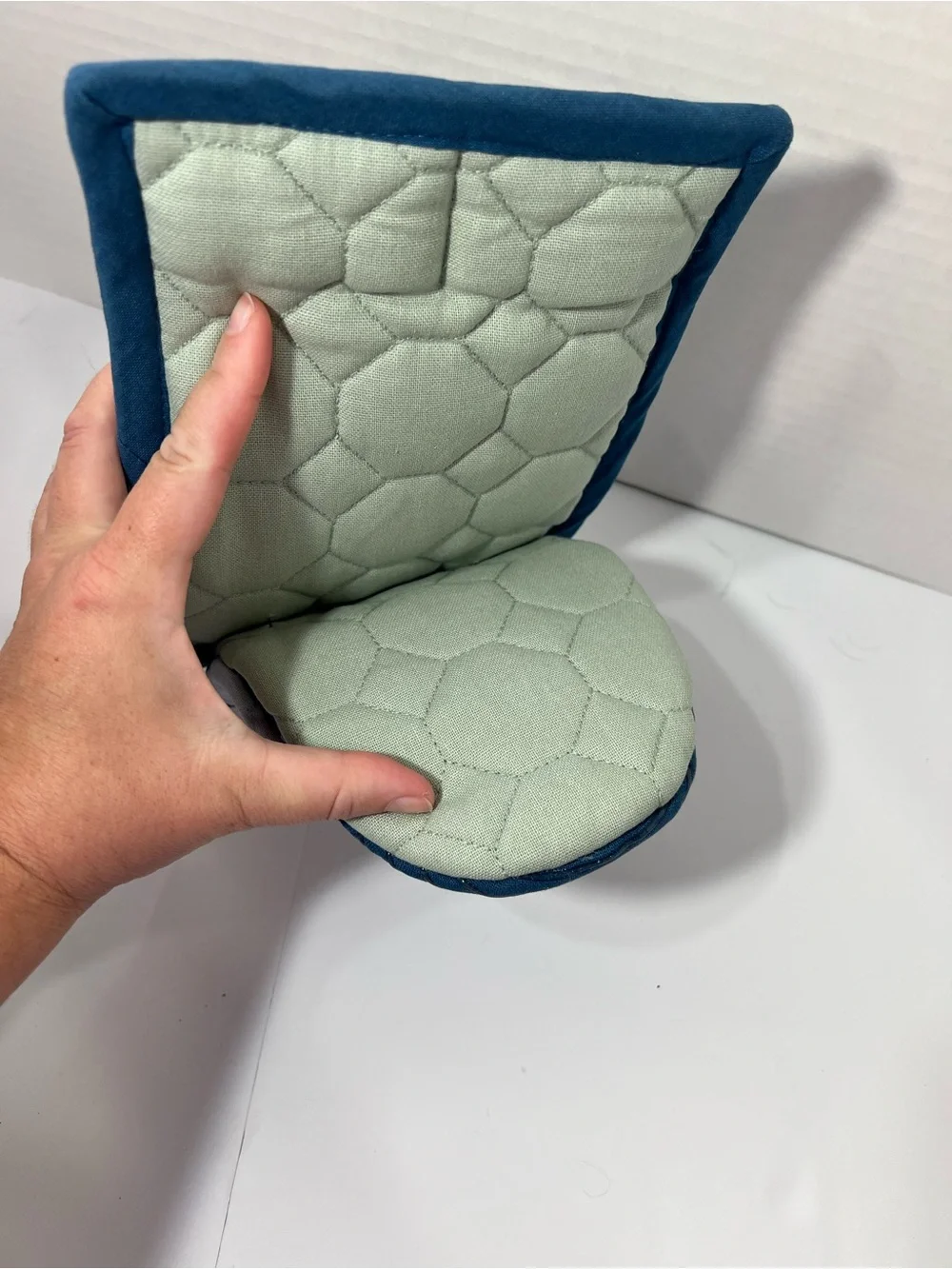 Green & Blue Drew Barrymore  Pot Holder & Mini Mitt Set